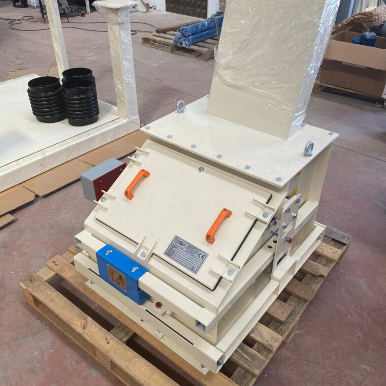 WhatsApp Image 2025-08-19 at 09.36.22